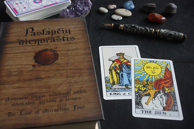 What type of incense should be used to cleanse tarot cards