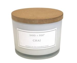 Chai scented sand and fog candle